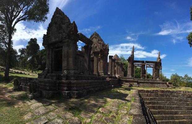 Preah Vihear + Koh Ker Daily Tour